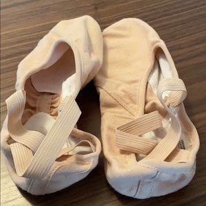 Ballet shoes
